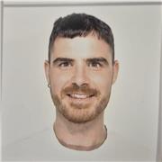 Graduado en matemáticas, con 4 años de experiencia dando clases, para dar clases de ciencias hasta nivel de Bahcillerato.